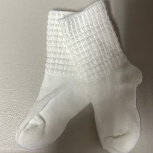Children size white mid calf sock